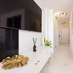 Sunset Ocean View Apartman