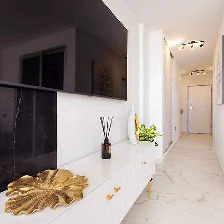 Sunset Ocean View Apartment